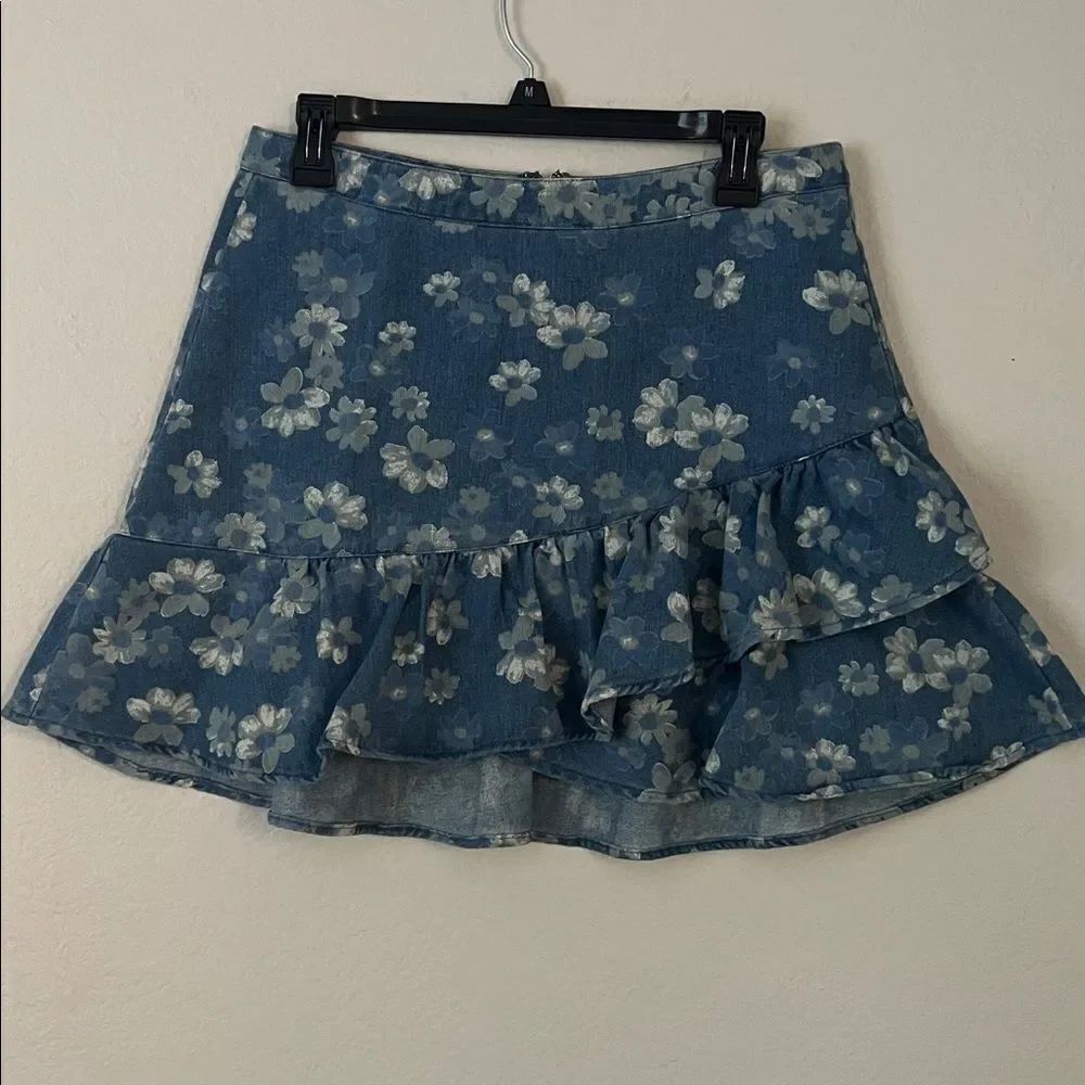 Jacquie The Label Ruffle Mini Skirt with white painted flowers in Size Large